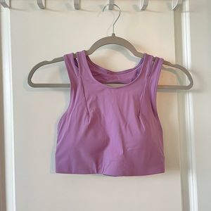 lululemon sports bra top in perfect condition with adjustable strap size 6